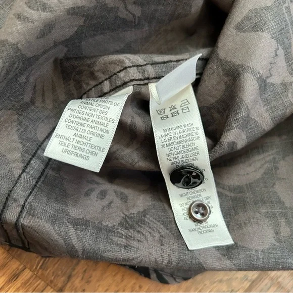 PAUL SMITH tailored fit button down shirt, size S